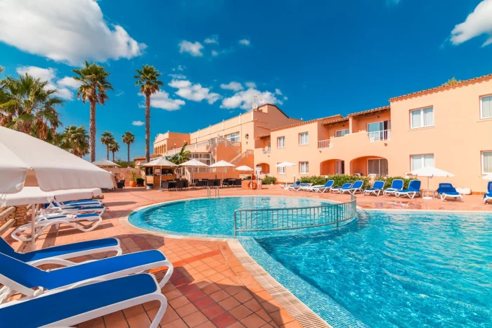 MINORCA  BRAVO CLUB ARENAS DE SON BOU 17-24 MAGGIO 2026